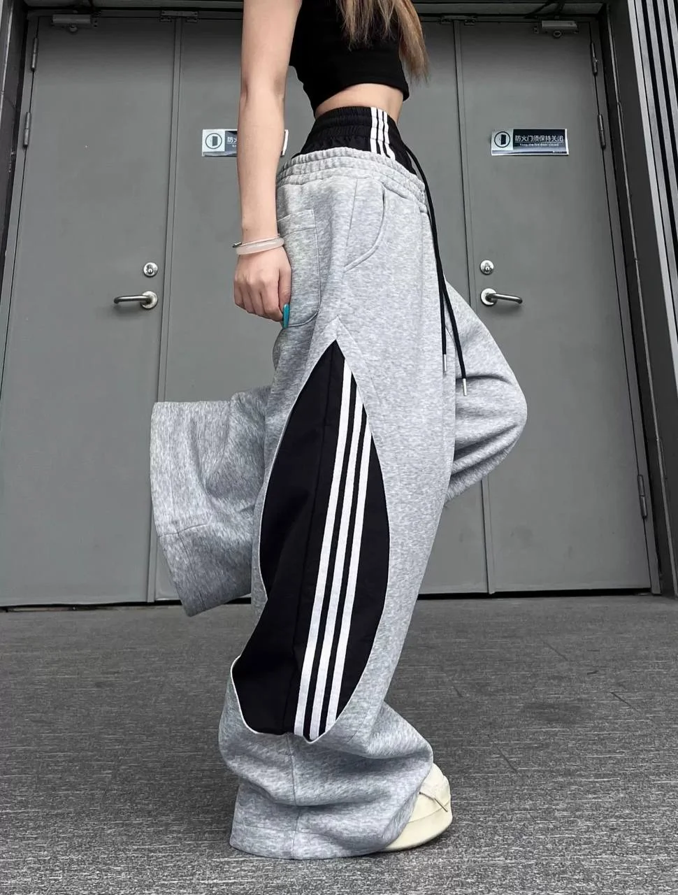 Спортивные штаны Adidas Type Double Waist - миниатюра 9