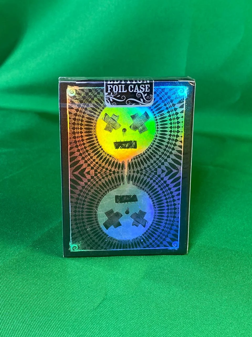 Игральные карты Bicycle Karnival — Foil Case Limit - миниатюра 3