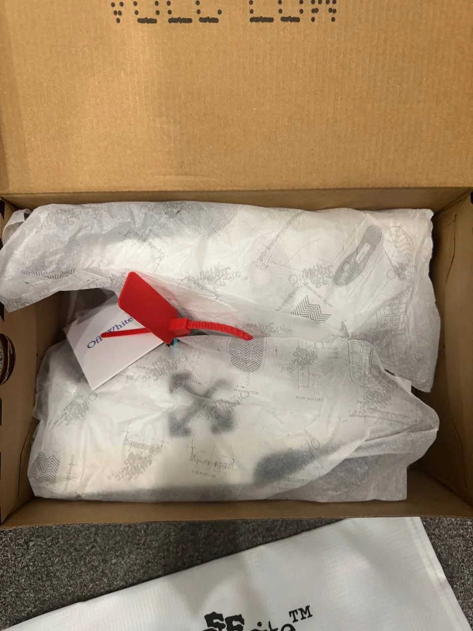 Кроссовки Off-White Vulcanised / Vulc Low 42 оригинал с бирками POIZON - миниатюра 3