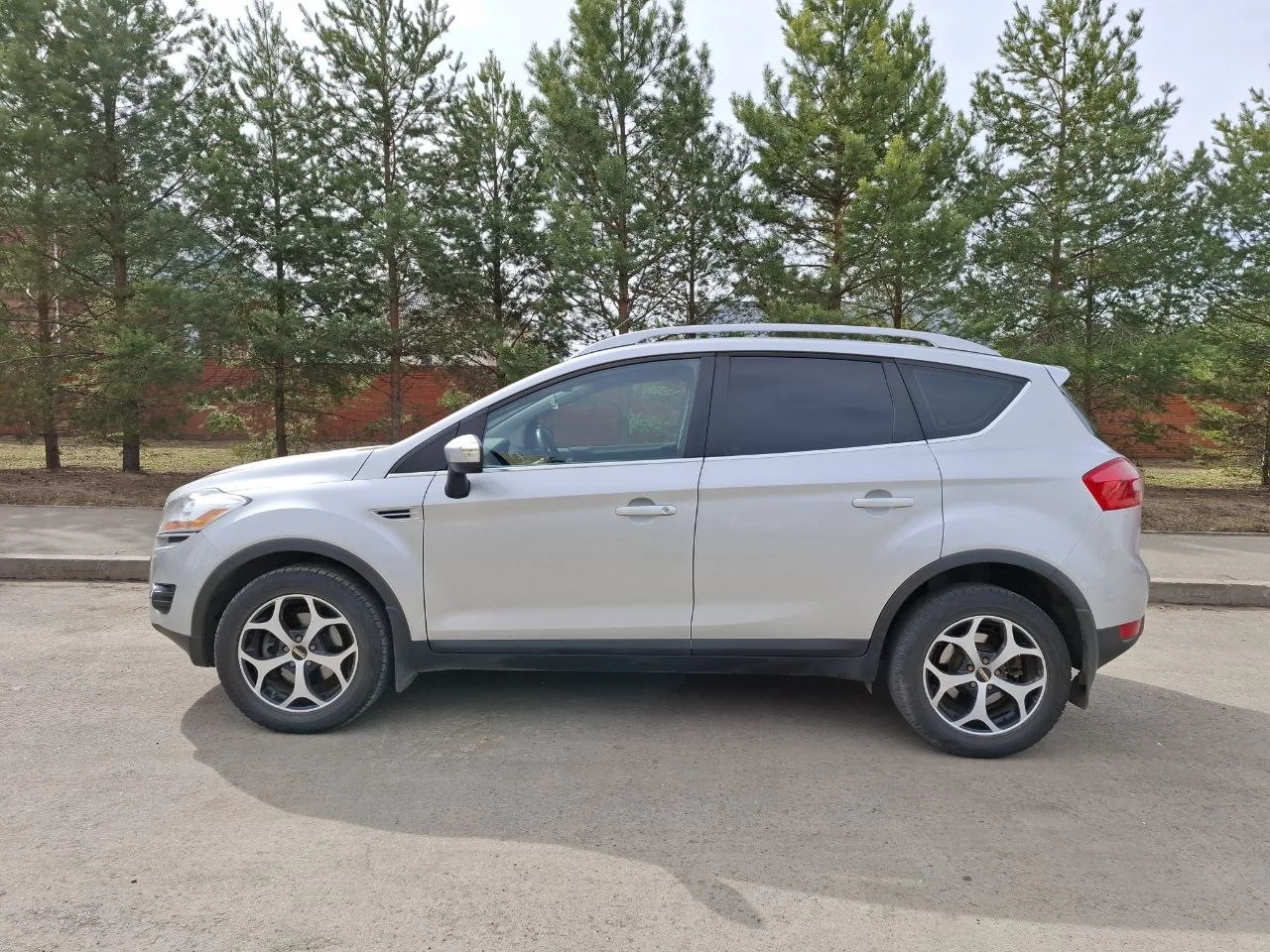 Ford Kuga - миниатюра 3