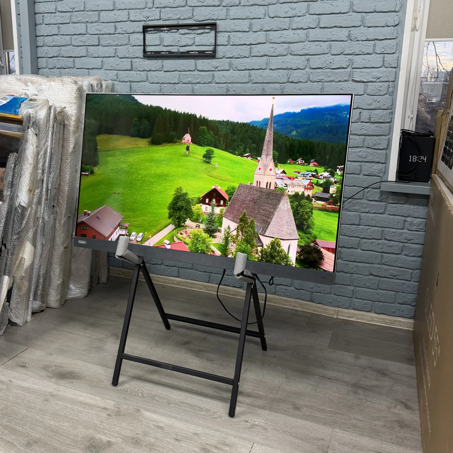 Телевизор Haier smart tv Ax pro 50" 4K UHD - изображение 1