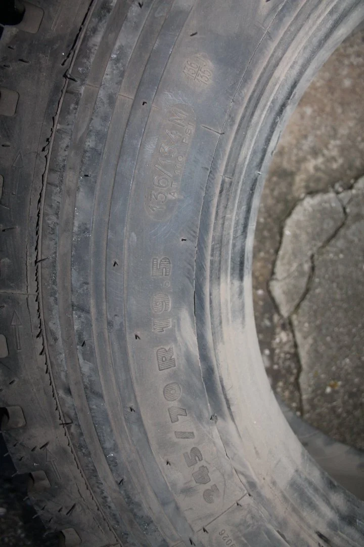 245 70 R19.5 136M MICHELIN XDE2+ REMIX France 0710 - миниатюра 13