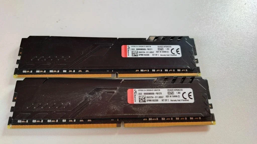 Kingston DDR4 32Gb (2x16Gb) 3200 MHz CL16 - изображение 1