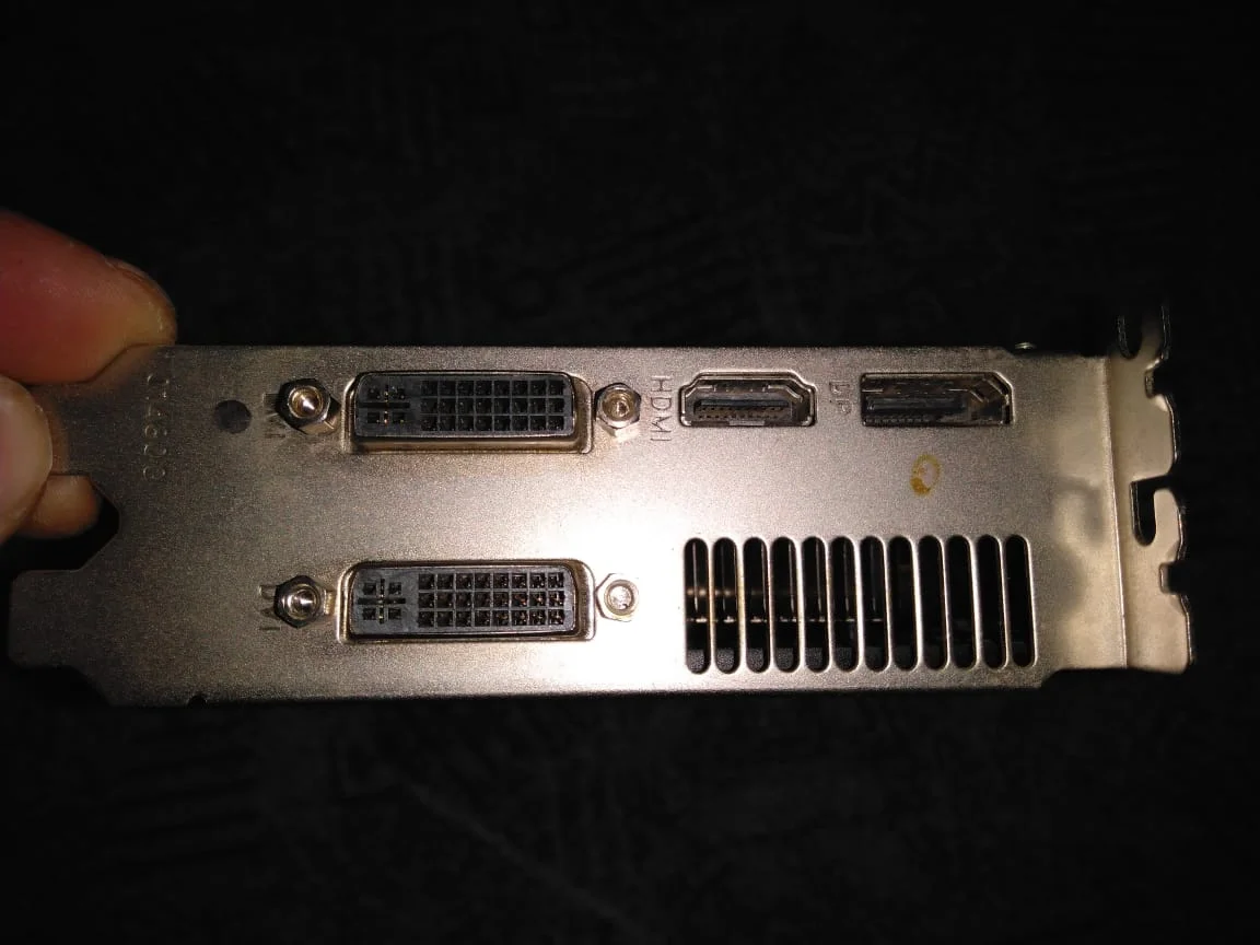 Sapphire Radeon HD 6790 (6700) 256bit 1GB GDDR5 - миниатюра 6