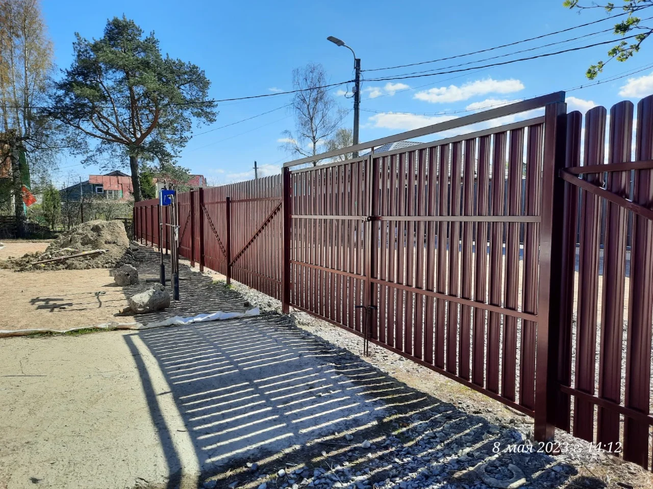 Забор из евроштакетника под ключ в любом цвете СПб - миниатюра 2