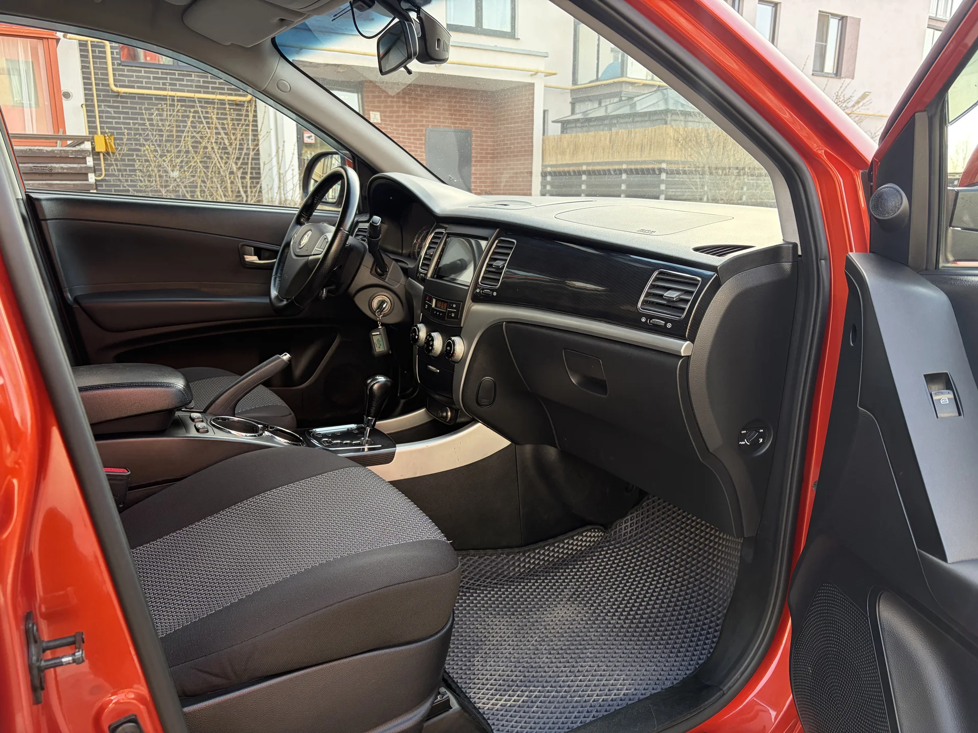 SsangYong Actyon - миниатюра 12
