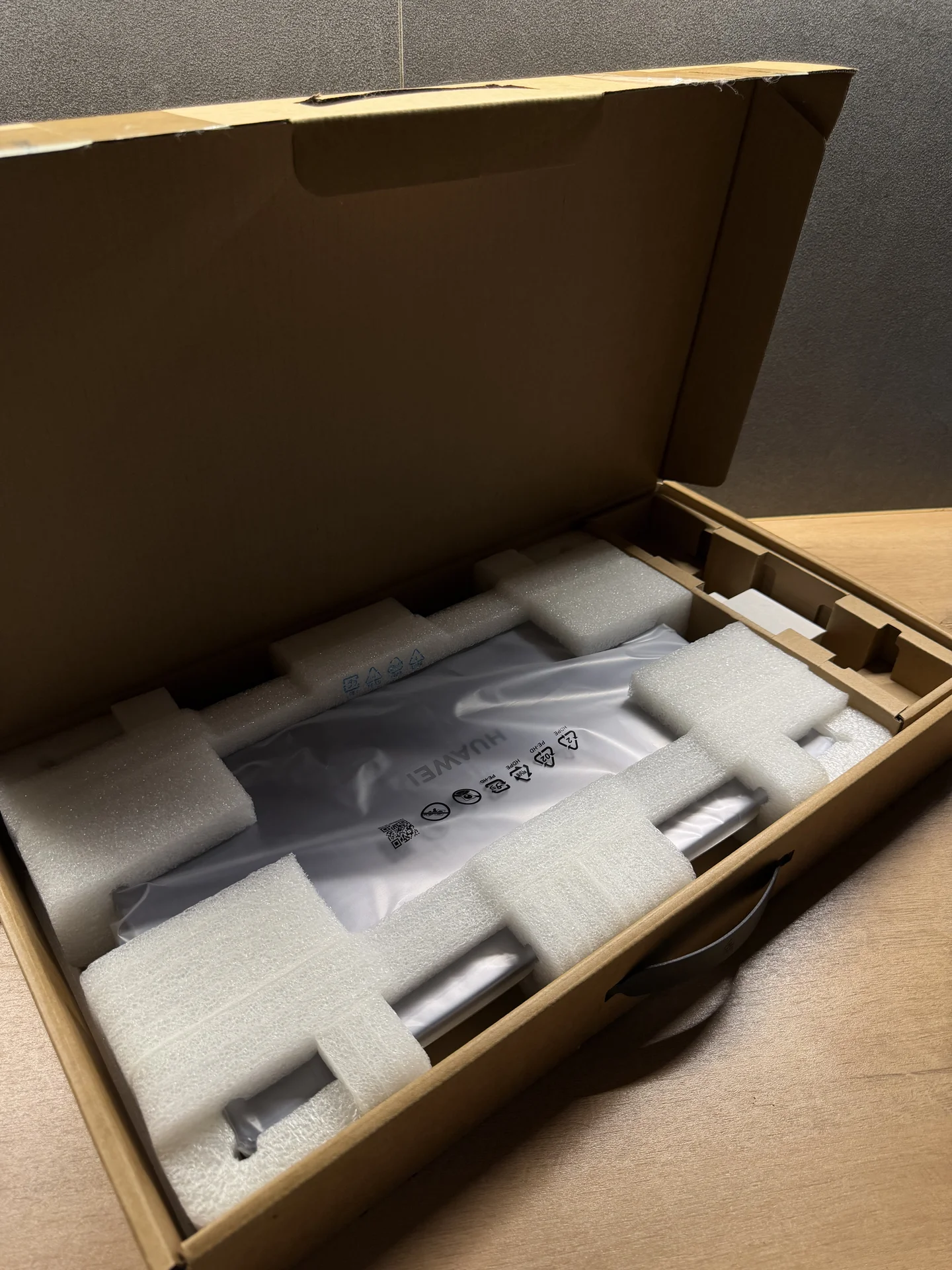 Huawei matebook WD19 - миниатюра 5