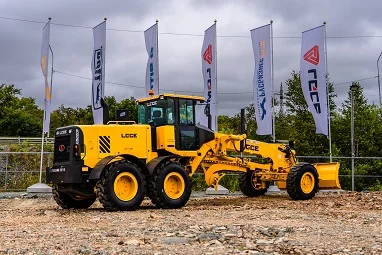 Автогрейдер LGCE G9220F AWD (АПН, полный привод, передний отвал, средний отвал) - изображение 1