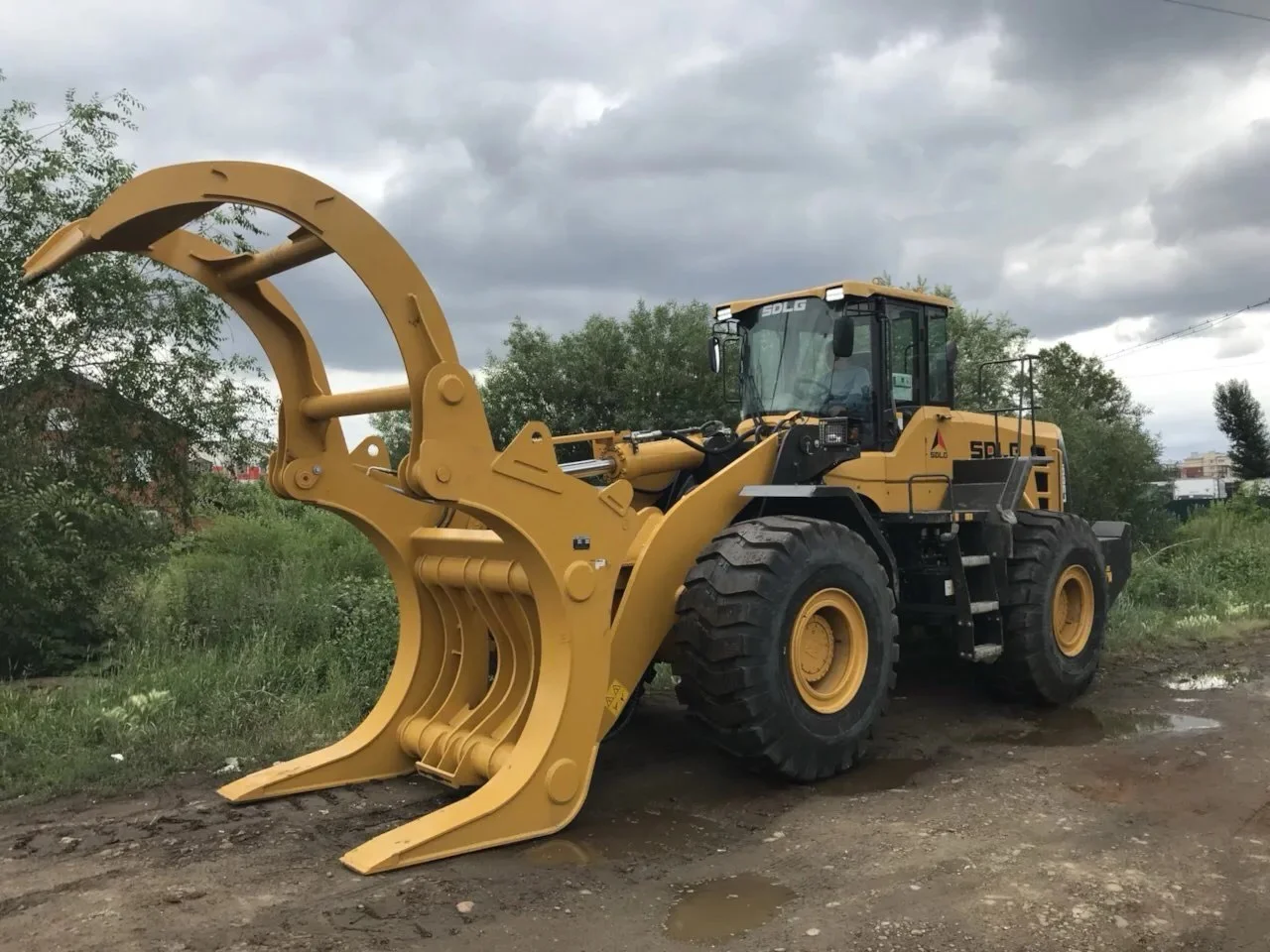 Погрузчик фронтальный LGCE L968H - миниатюра 3