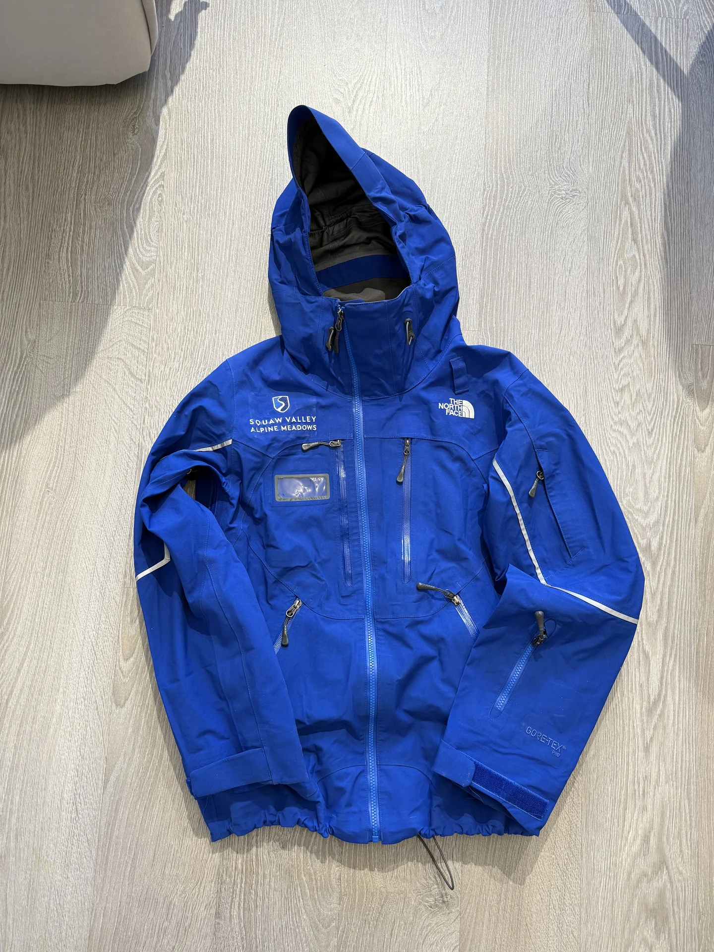 Горнолыжная куртка The North Face оригинал - изображение 1