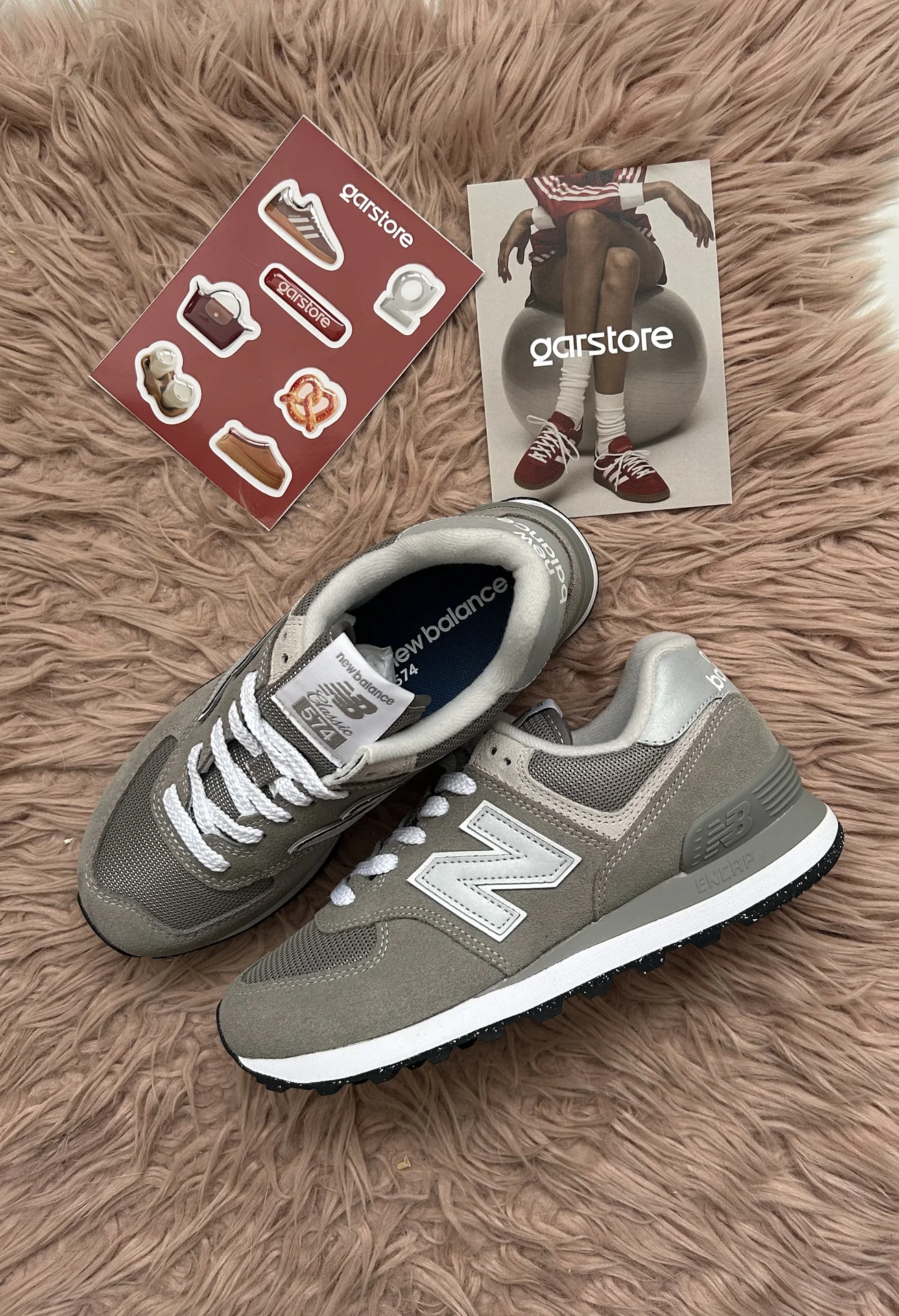 Кроссовки New Balance 574 - изображение 1
