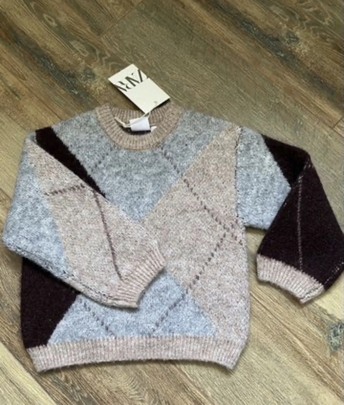 Свитер Zara 104 новый - изображение 1