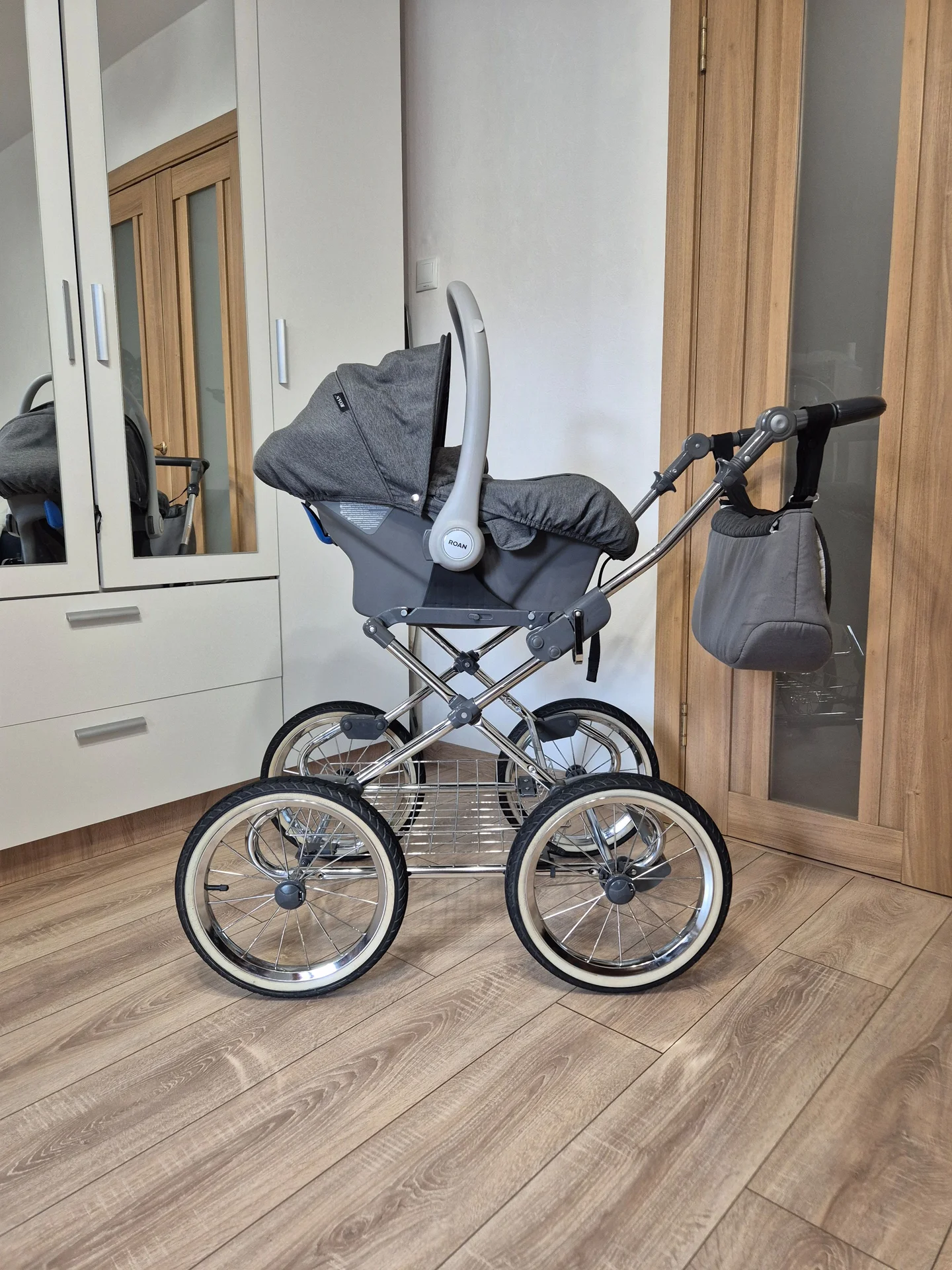 Коляска 3 в 1 Roan Emma - миниатюра 4