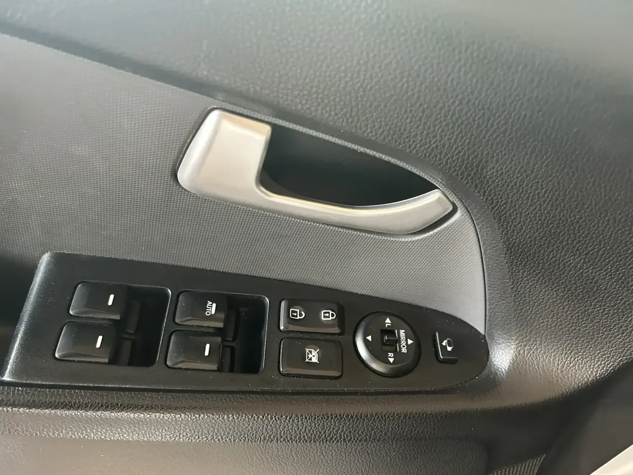 Киа Спортадж Kia Sportage - миниатюра 7