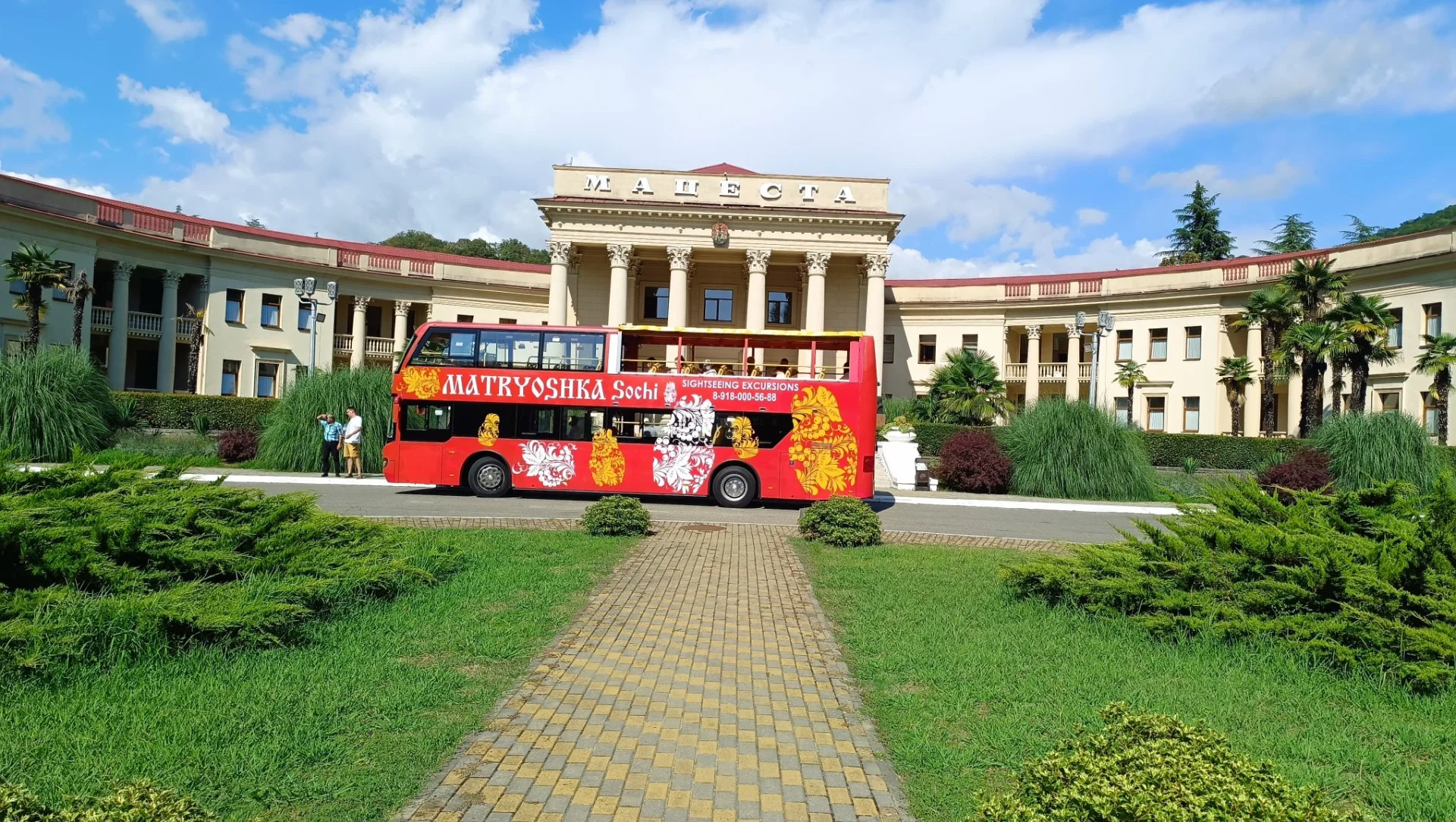 Аренда двухэтажного автобуса Матрешка - миниатюра 2