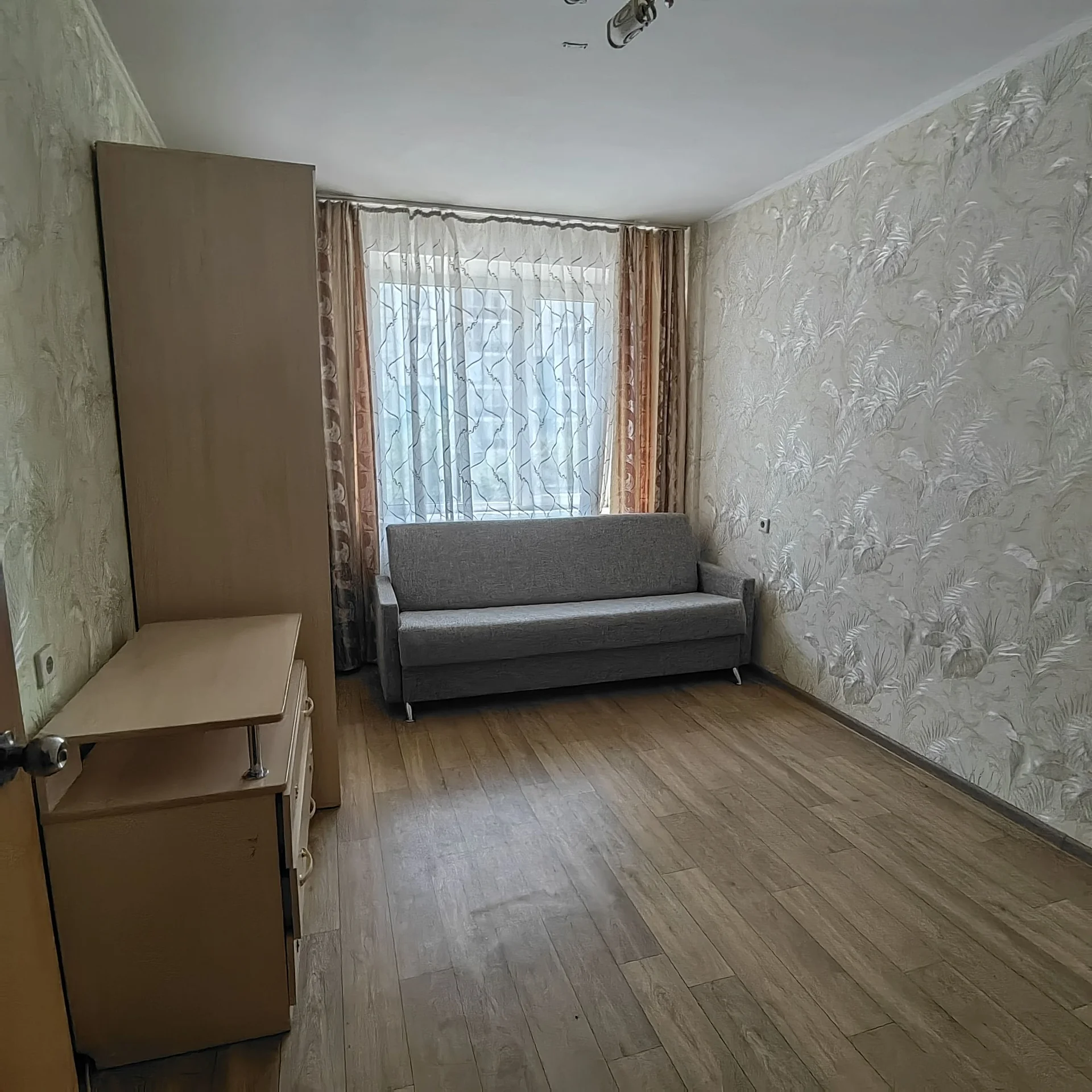 Продам квартиру - миниатюра 3