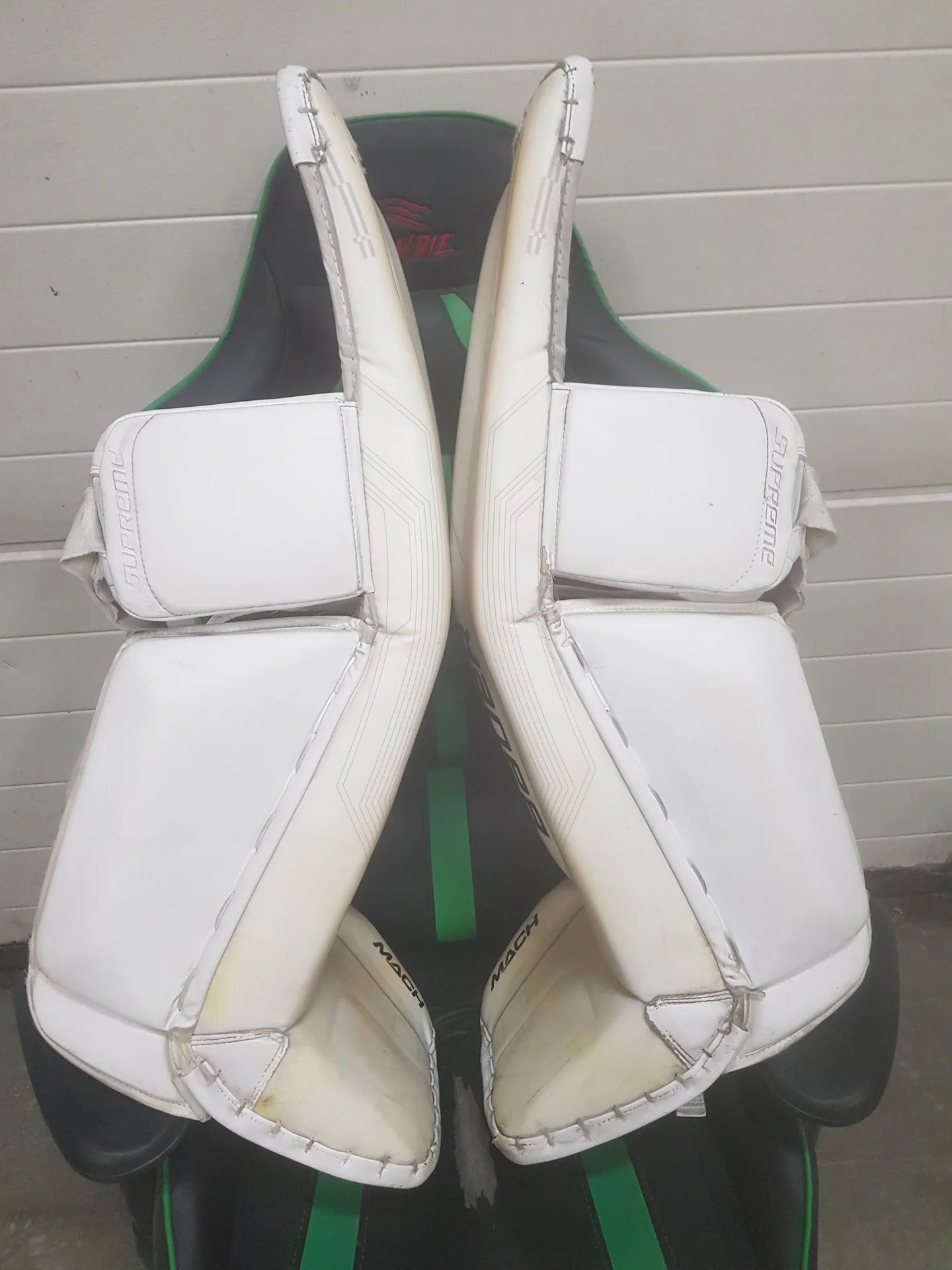 Продам щитки вратаря Bauer Mach - миниатюра 4
