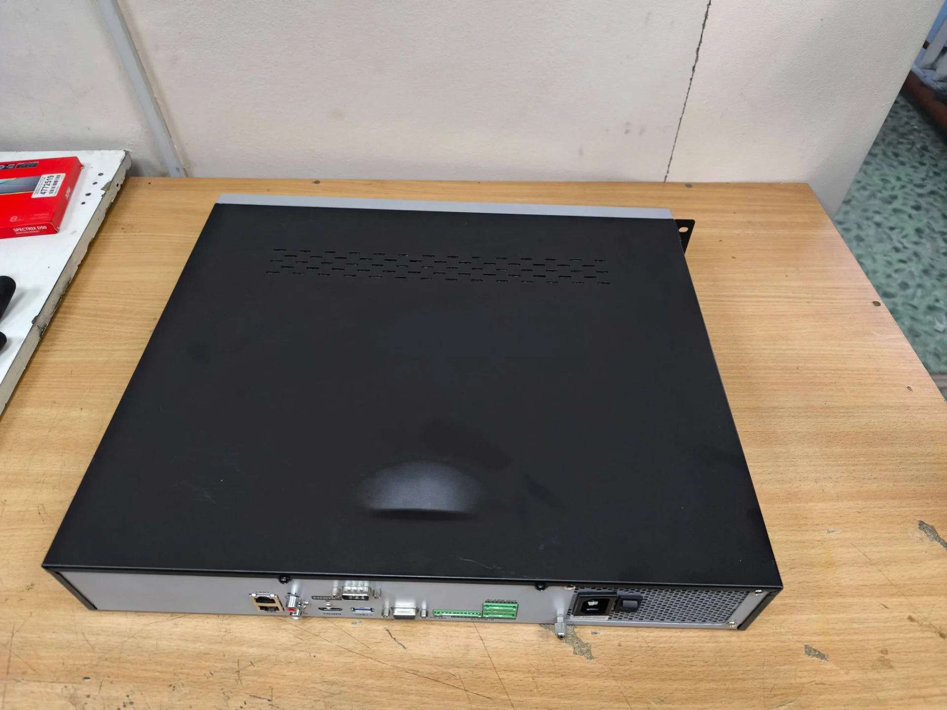 IP-видеорегистратор hiwatch NVR-432M-K - миниатюра 2