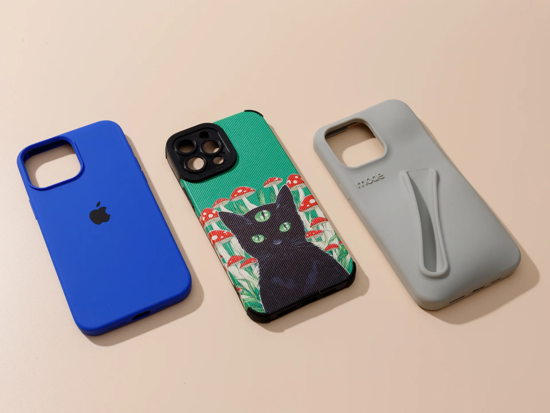Чехлы для 13 Iphone Pro Max новые и б/у - миниатюра 4
