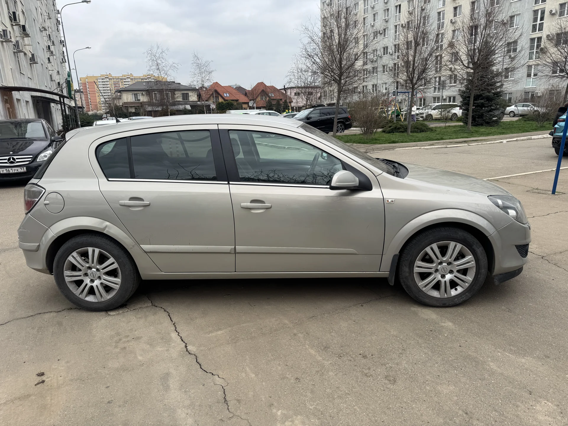 Opel Astra 1.8 AT 2008 - миниатюра 4
