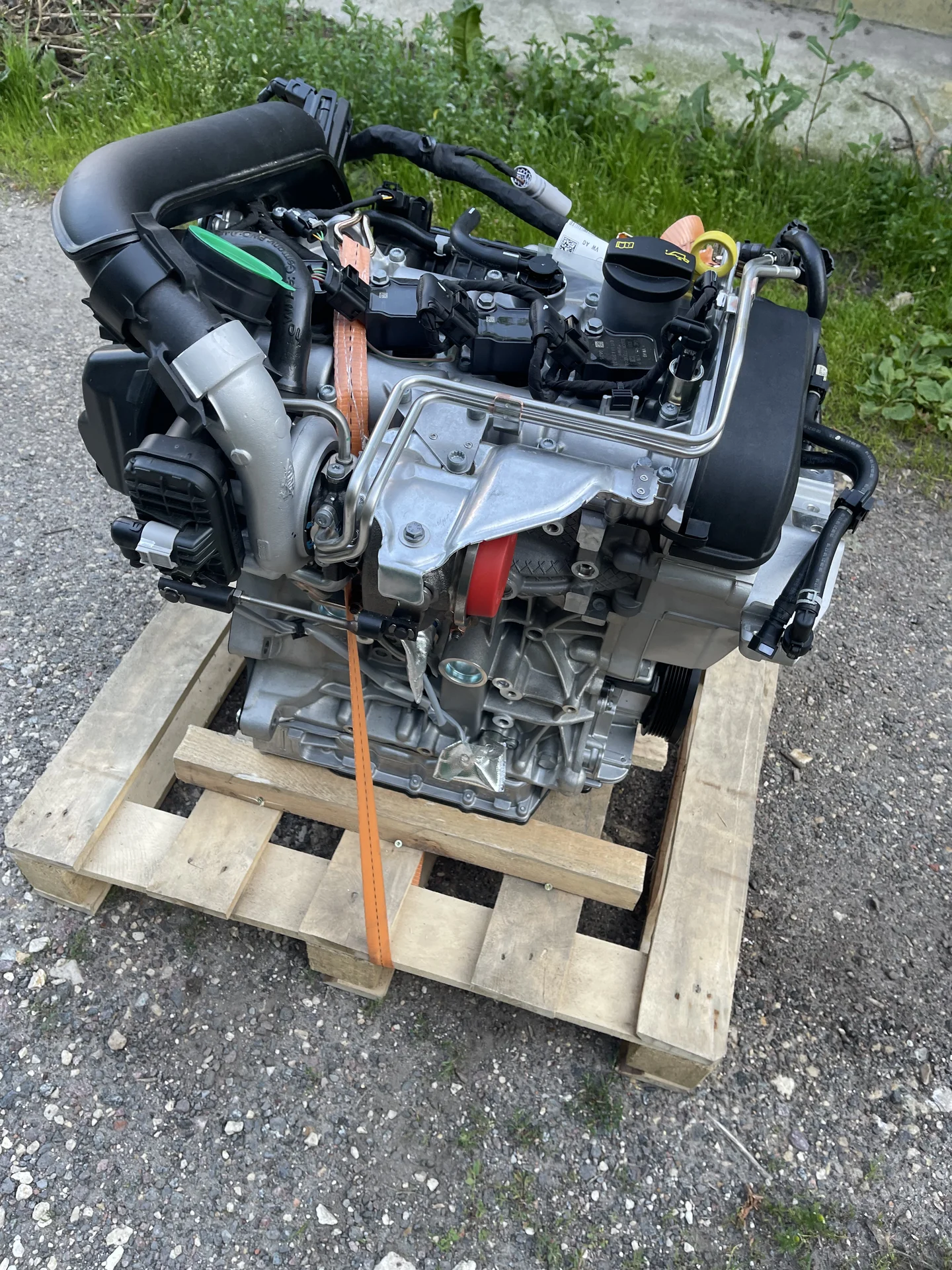 Новый двигатель czd 1.4 tsi в сборе - миниатюра 3
