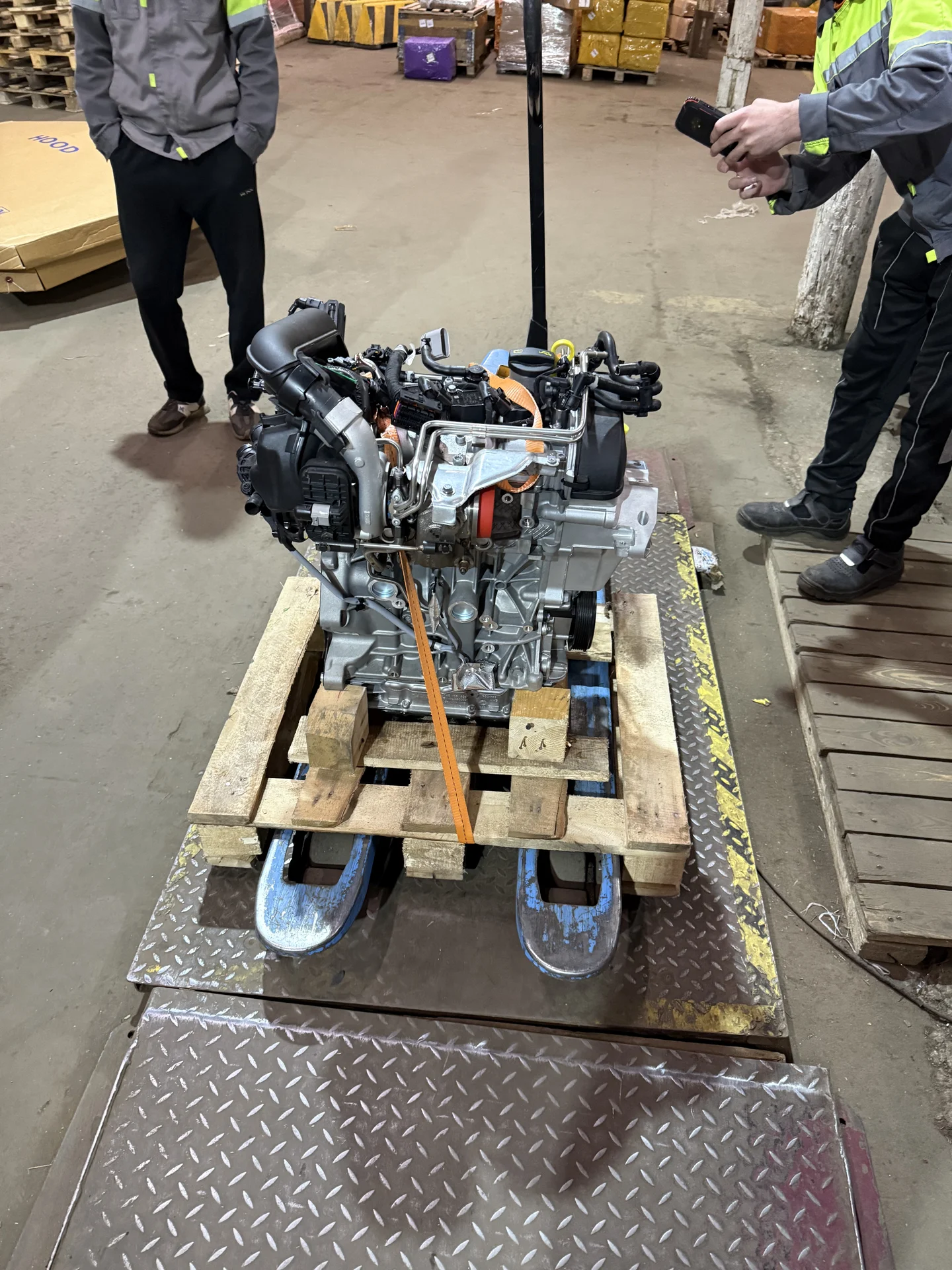 Новый двигатель czd 1.4 tsi в сборе - миниатюра 9