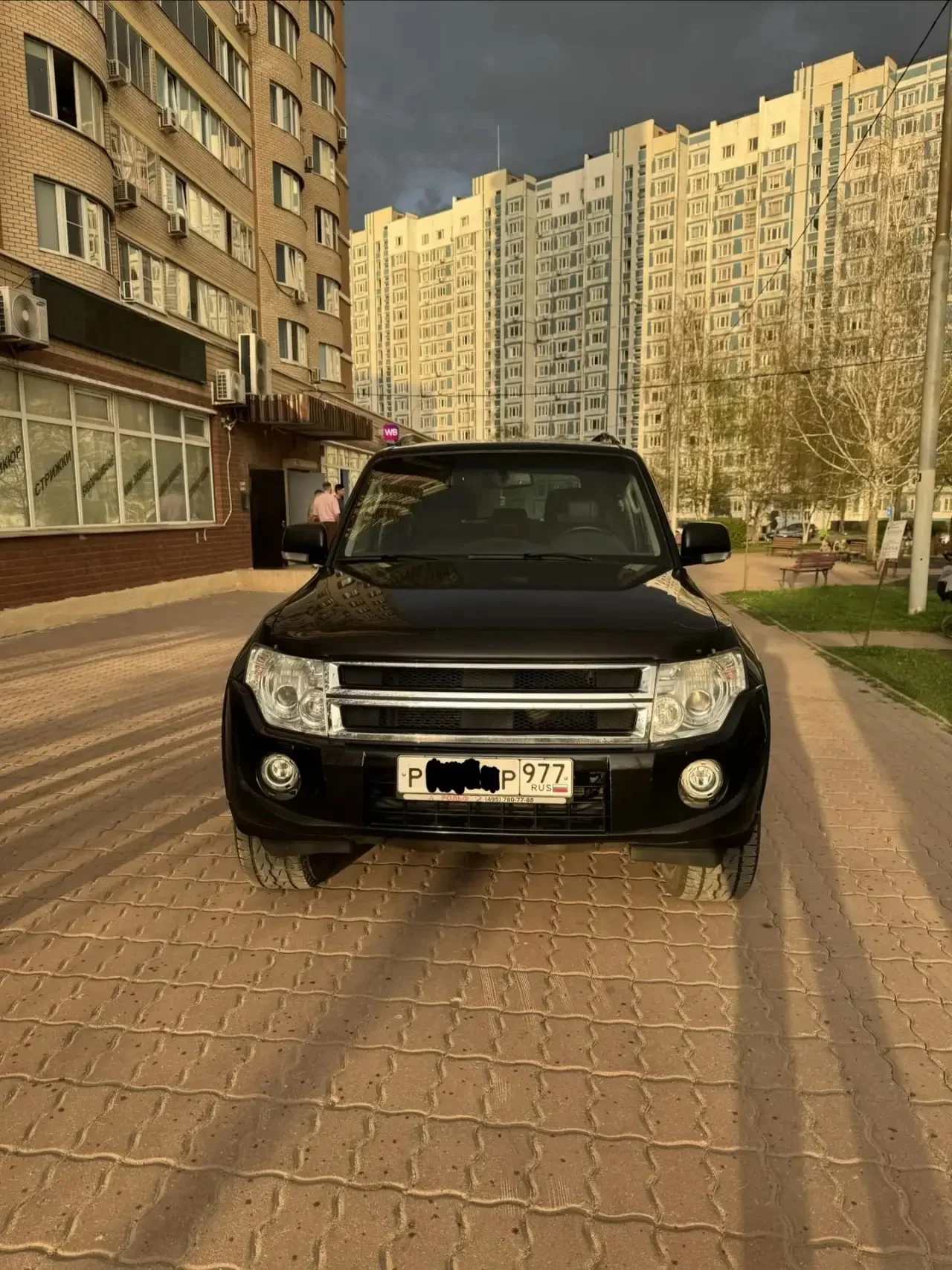 Mitsubishi Pajero - миниатюра 2