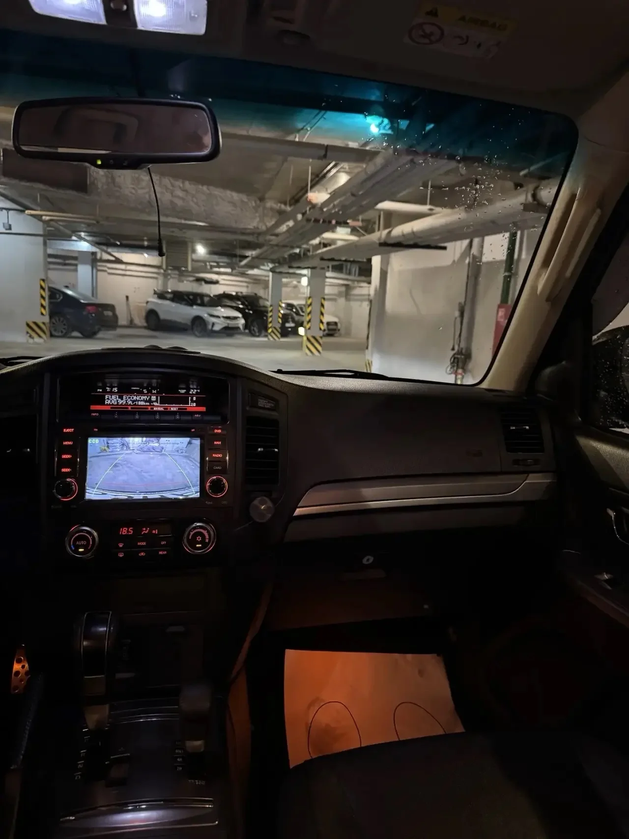Mitsubishi Pajero - миниатюра 16