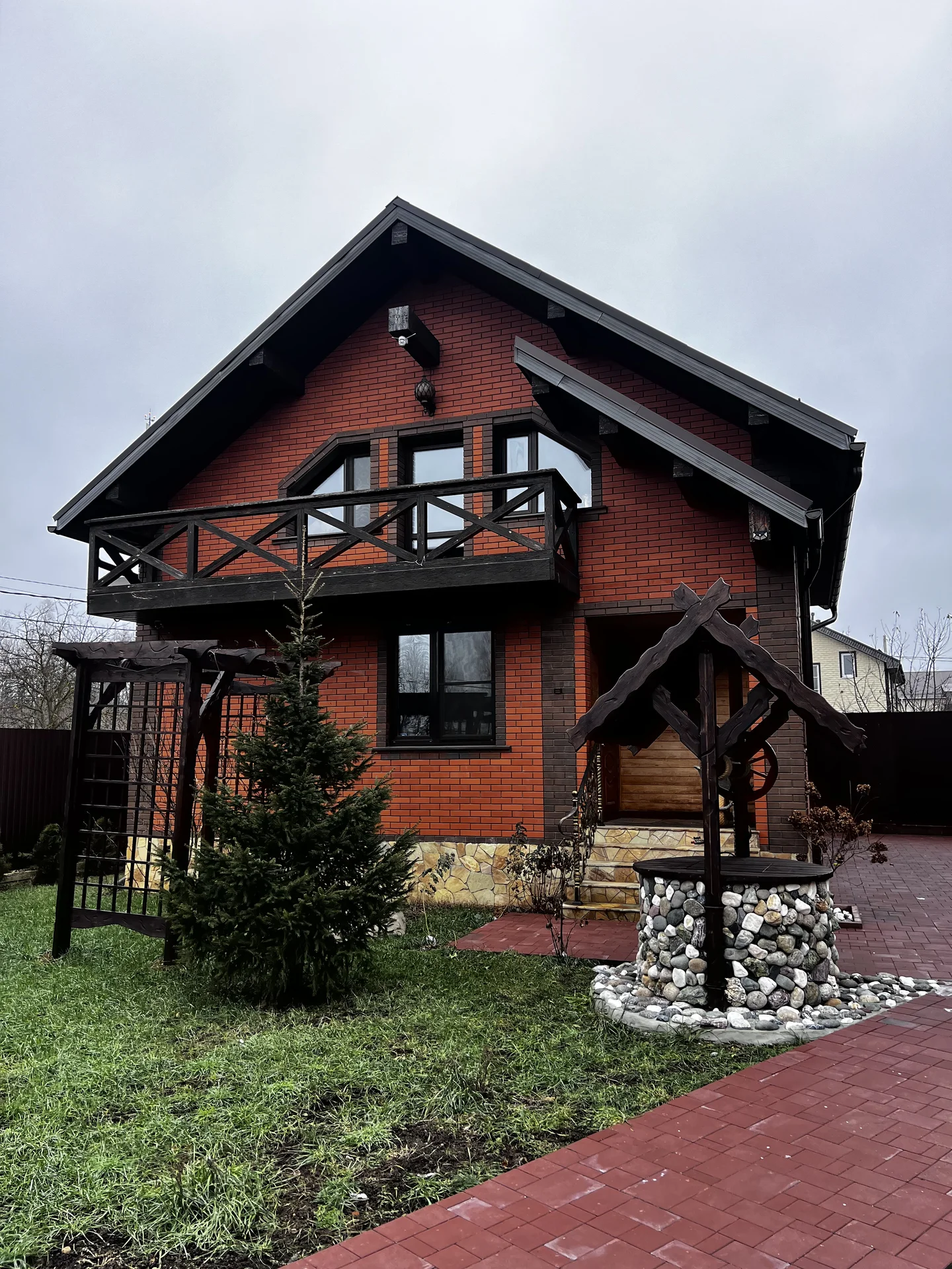 Загородный дом с баней и зоной барбекю - миниатюра 13