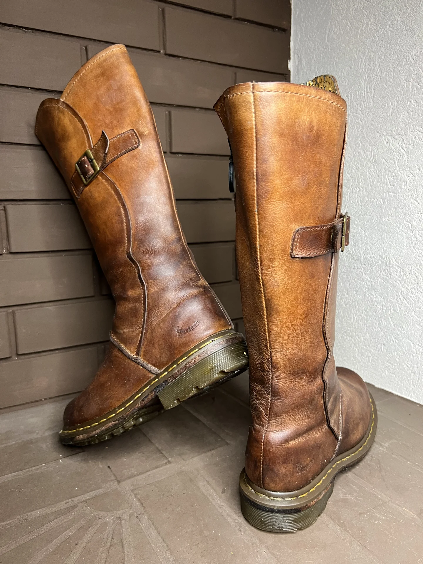 Кожаные сапоги (42) Dr. Martens - миниатюра 6
