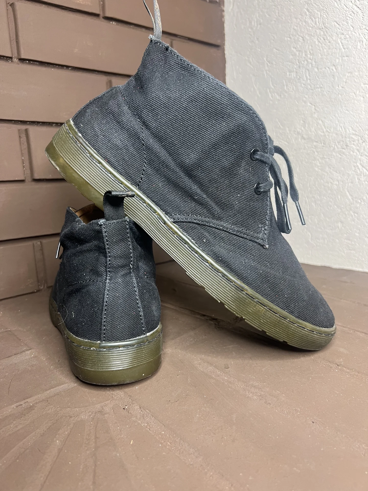 Ботинки (43) Dr. Martens - миниатюра 2