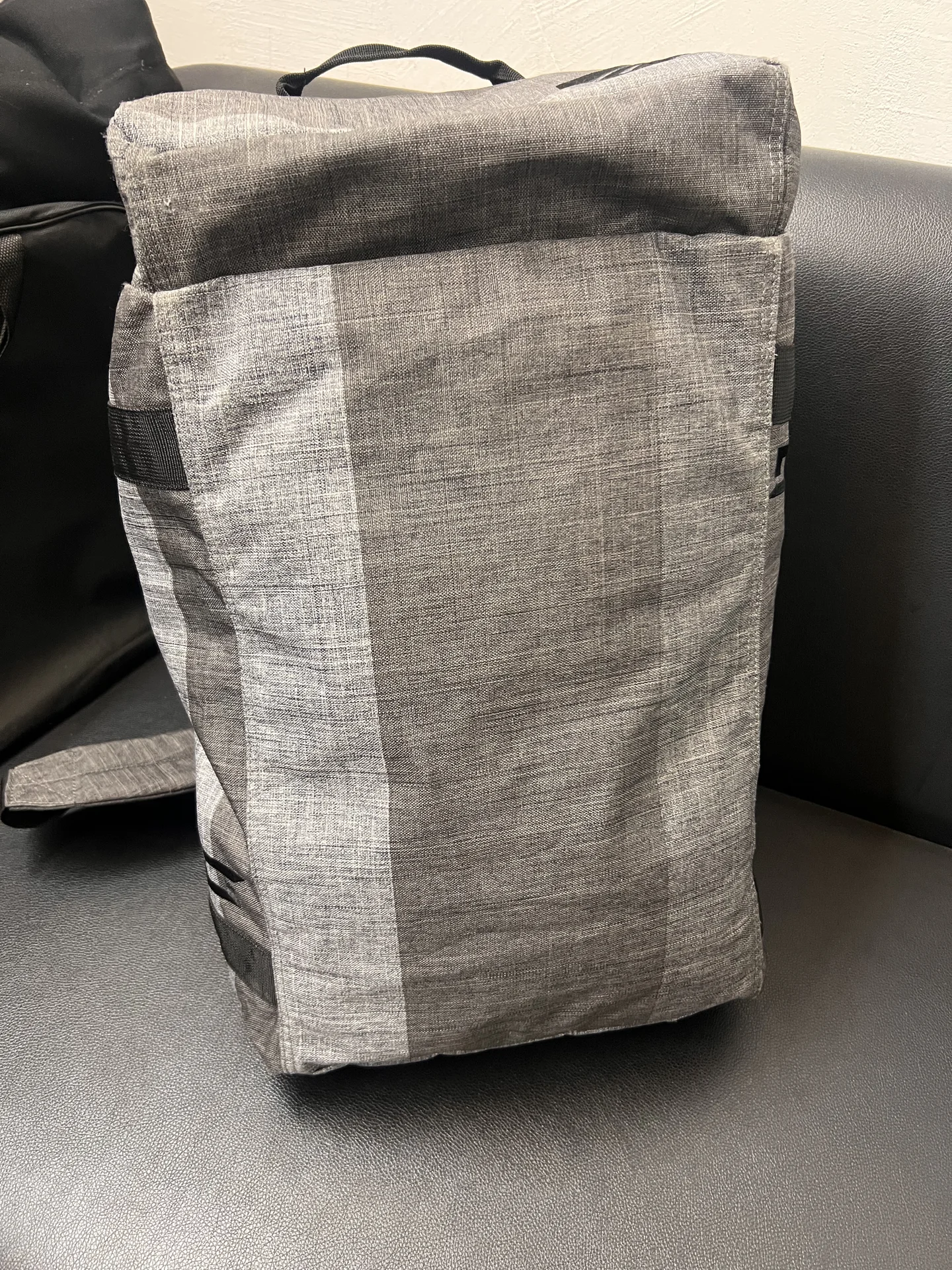 Спортивная сумка Dakine EQ BAG 51L, серая, 51 литр - миниатюра 5