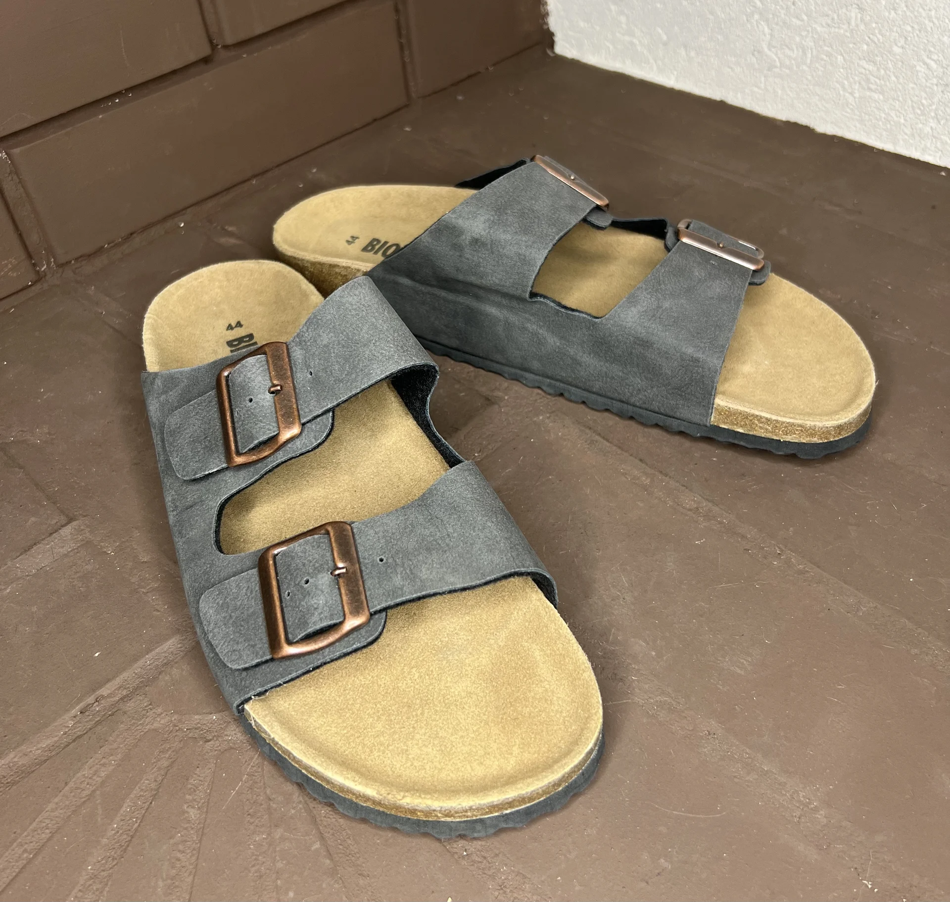 Кожаные шлепки (44) Biowalk - миниатюра 5