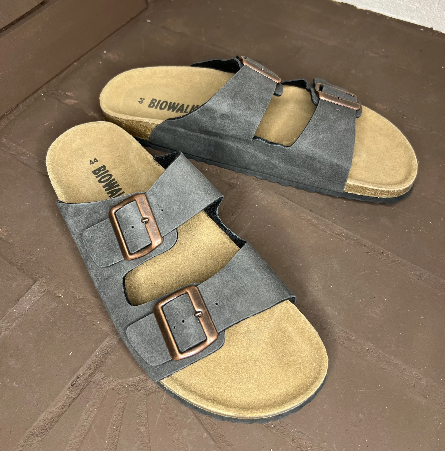 Кожаные шлепки (44) Biowalk - миниатюра 6