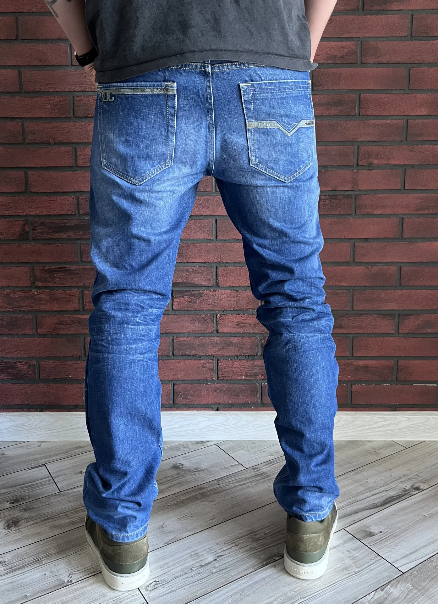 Джинсы (W32/L32) Diesel (Италия) - миниатюра 6
