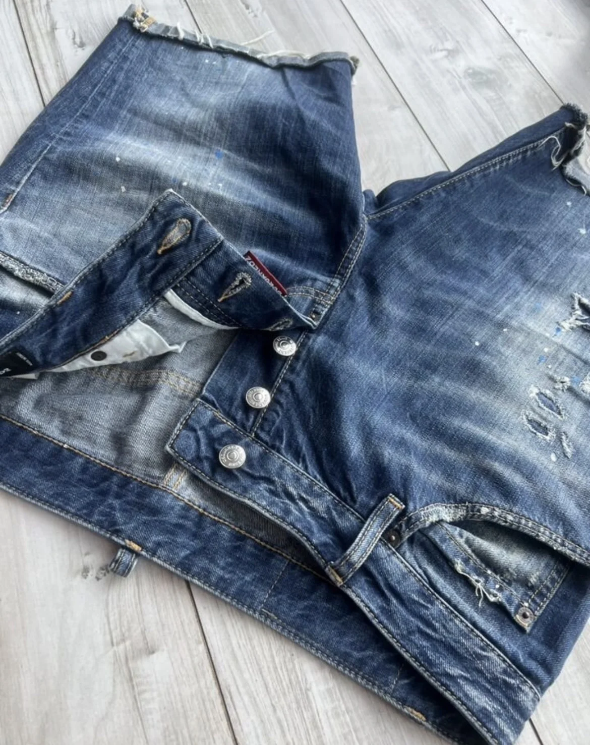 Джинсовые шорты (W33) Dsquared2 (Италия) - миниатюра 2
