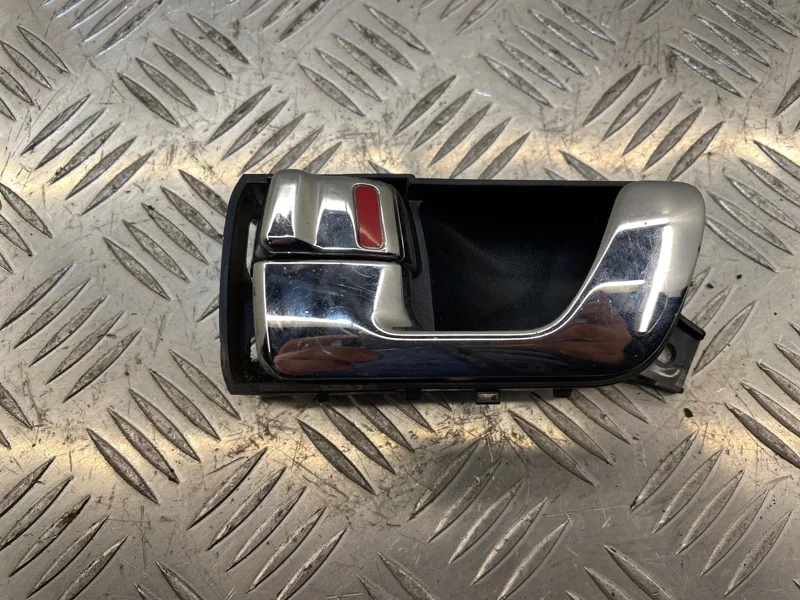 Ручка двери внутренняя задняя левая Mitsubishi - миниатюра 2