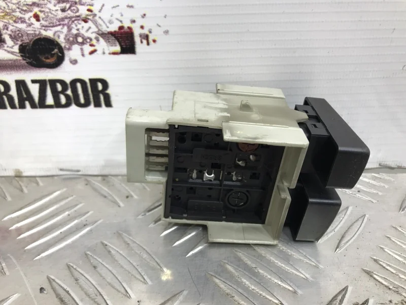 Кнопка аварийной сигнализации Byd F3 СЕДАН 4G18 - миниатюра 5