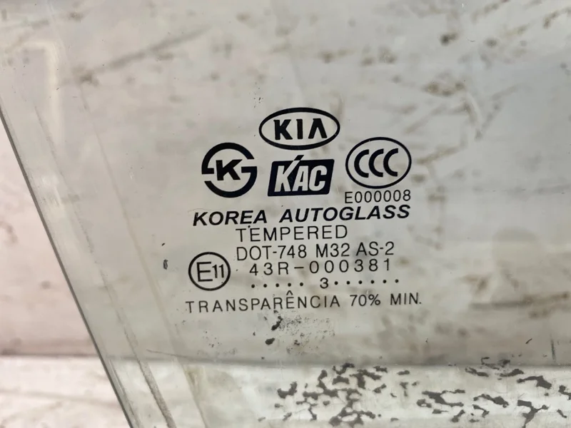 Стекло двери переднее правое kia shuma ЛИФТБЕК S6D - миниатюра 2