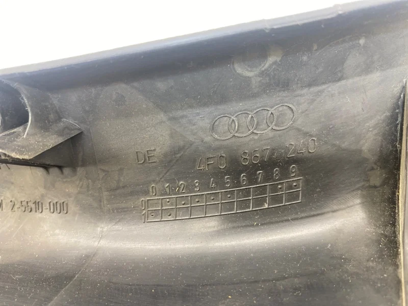 Накладка на стойку кузова правая audi A6 C6 2.0 - миниатюра 10