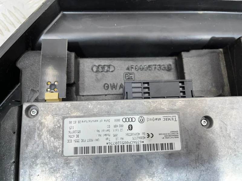 Блок управления бортовой сети audi A6 C6 2.0 2008 - миниатюра 2