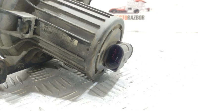 Насос продувки катализатора Audi A8 D3/Д3 BFM 2006 - миниатюра 3