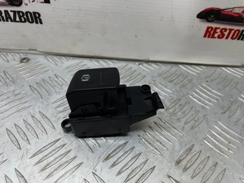Кнопка стояночного тормоза Audi A8 D3/Д3 BFM 2006 - миниатюра 3