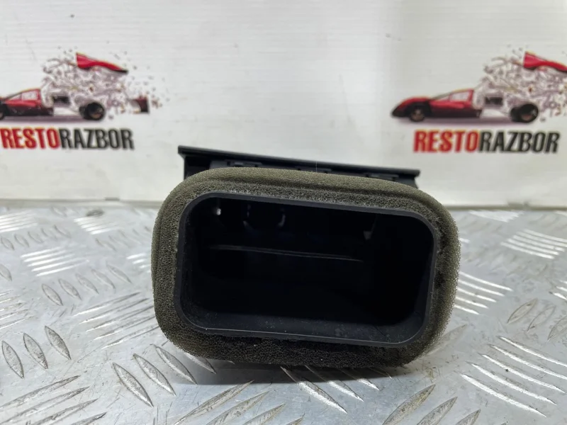 Дефлектор воздушный Audi A8 D3/Д3 BFM 2006 - миниатюра 3
