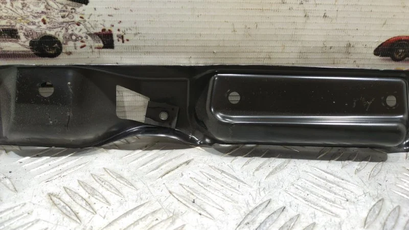 Кронштейн Audi A8 D3/Д3 BFM 2006 - миниатюра 4