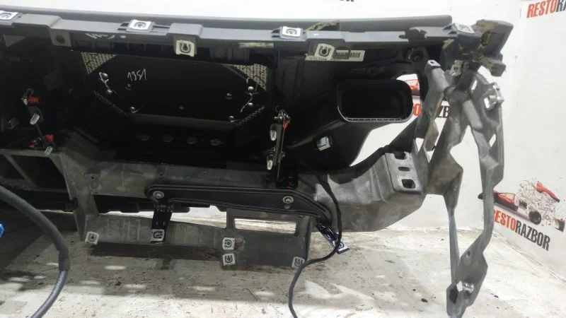 Торпедо Audi A8 D3/Д3 BFM 2006 - миниатюра 6