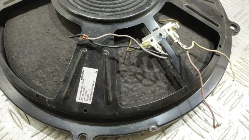Динамик Audi A8 D3/Д3 BFM 2006 - миниатюра 4