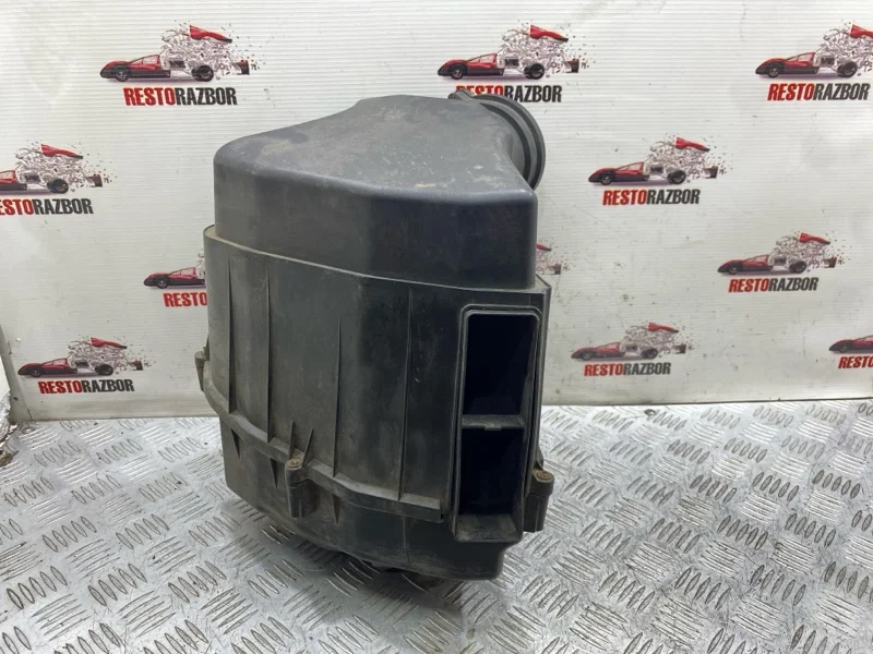 Корпус воздушного фильтра Audi A8 Д3/D3 BFM 2006 - изображение 1