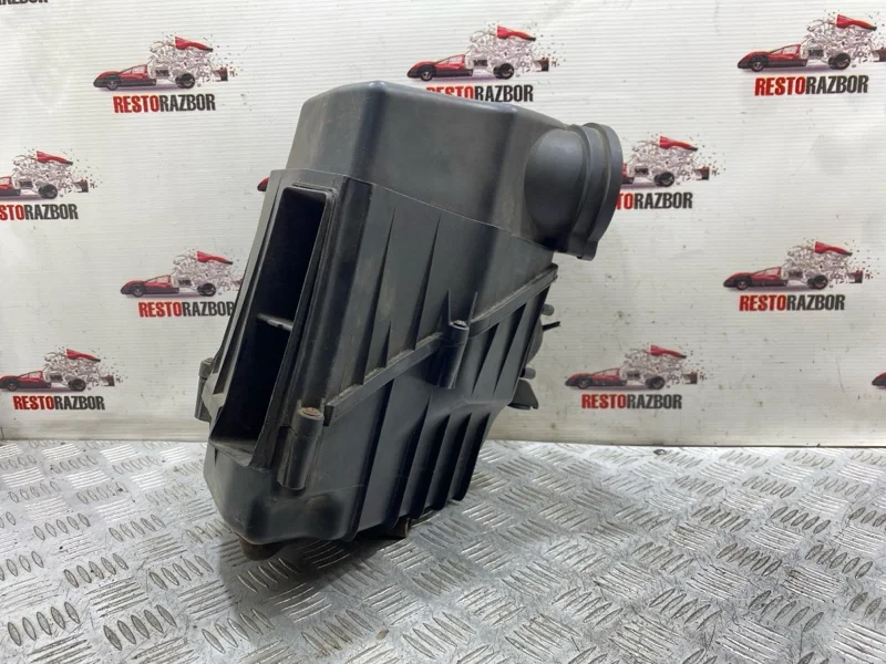 Корпус воздушного фильтра Audi A8 Д3/D3 BFM 2006 - миниатюра 2