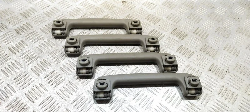 Ручка потолка Audi A8 D3/Д3 BFM 2006 - миниатюра 5